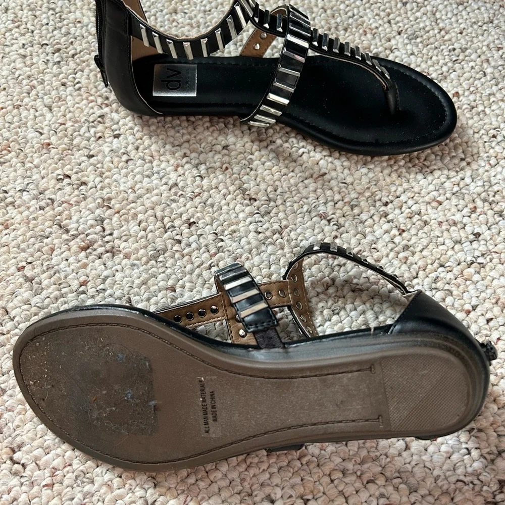 Sandals - Picture 4 of 4